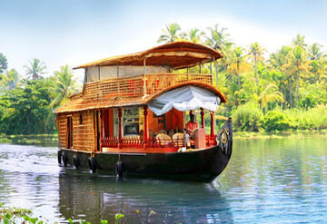 Cochin Munnar Alleppey Honeymoon Tour Packages